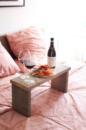 Bed and Wine Nonsolovino